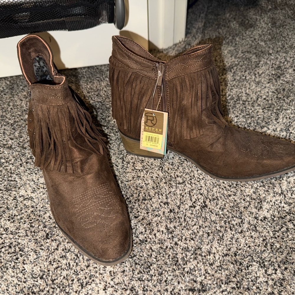 ROPER Fringe Booties - Picture 3 of 6